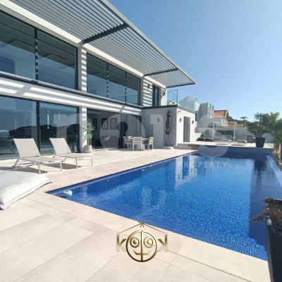 VILLA for sale in Costa Adeje (Torviscas Alto)